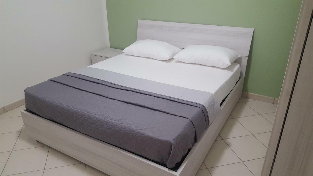 Casa Vacanze Cristoforo Colombo Apartman Lido Conchiglia Kültér fotó